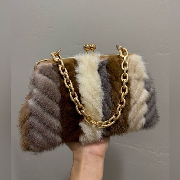 Colorblock Handmade Real Mink Fur Kisslock Clutch/Wristlet/Crossbody - Picture 13 of 15